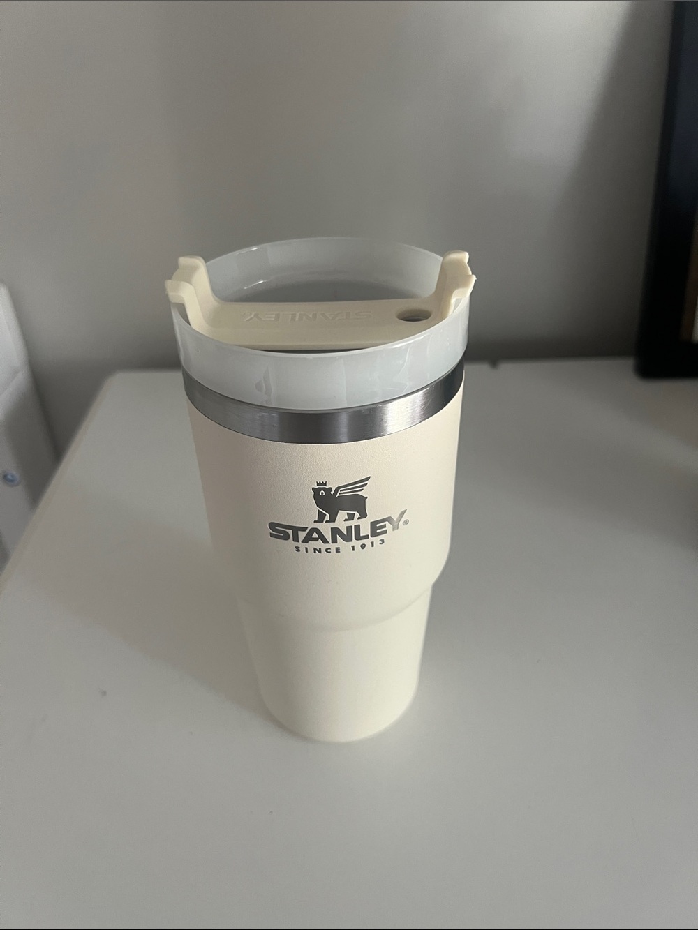Stanley Ivory Travel Tumbler with Silver Band - Picture 2 of 4